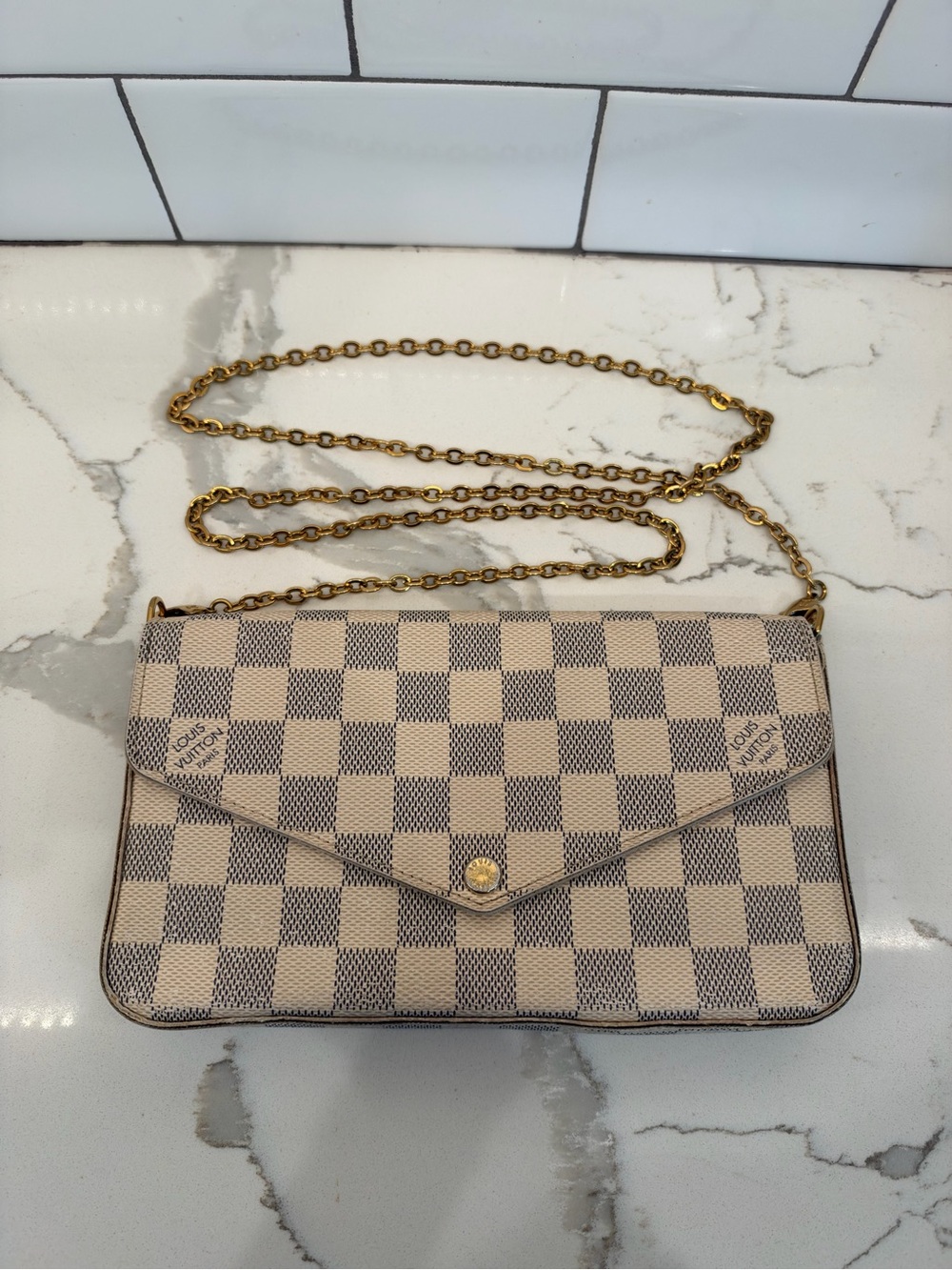 Louis Vuitton Felicie Pochette Damier Azure with both inserts. Authentic.